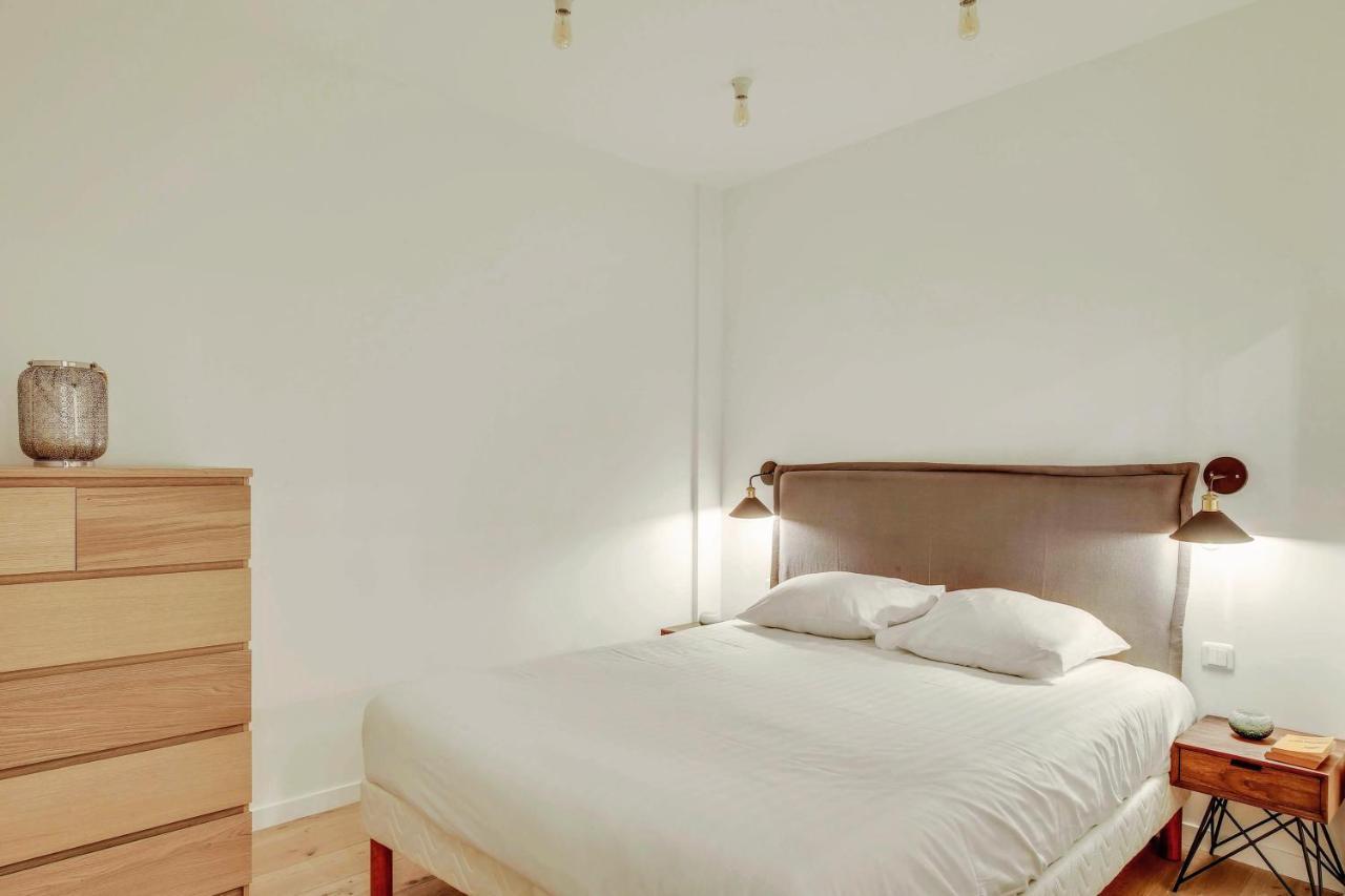 Central & Stylish Renovated Parisian Apt / 6-8 Guests Exterior photo